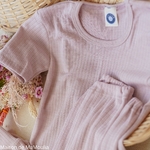tshirt-cosilana-laine-soie-coton-bio-bebe-enfant-maison-de-mamoulia-rose-manches-courtes-pantalon-pyjama