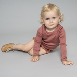 181-10 - Belfast - Antique Red - tshirt-bebe-soie-maison-de-mamoulia