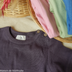 tshirt-kangaroo-ajustable-evolutif-bebe-enfant-coton-bio-chanvre-manymonths-babyidea-maison-de-mamoulia-shark-reef-gris-