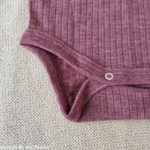 tshirt-cosilana-laine-soie-coton-bio-bebe-enfant-maison-de-mamoulia-manches- courtes- rouge- bordeaux