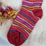 016E-chaussettes-pure-laine-bio-ecologique-hirsch-natur-maison-de-mamoulia- rayures-adulte-rouge- arcenciel--