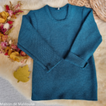 disana-leftknit-jacket-gilet-pull-pure-laine-merinos-tricotée-bebe-enfant-maison-de-mamoulia- bleu- pacific-petrole