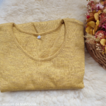 manymonths-mam-motherhood-pull-sweater-femme-grossesse-allaitement-laine-merinos-maison-de-mamoulia-axolotl-jaune