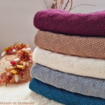 couverture-bebe-80-100-pure-laine-merinos-tricotée-disana-gots-maison-de-mamoulia -originale