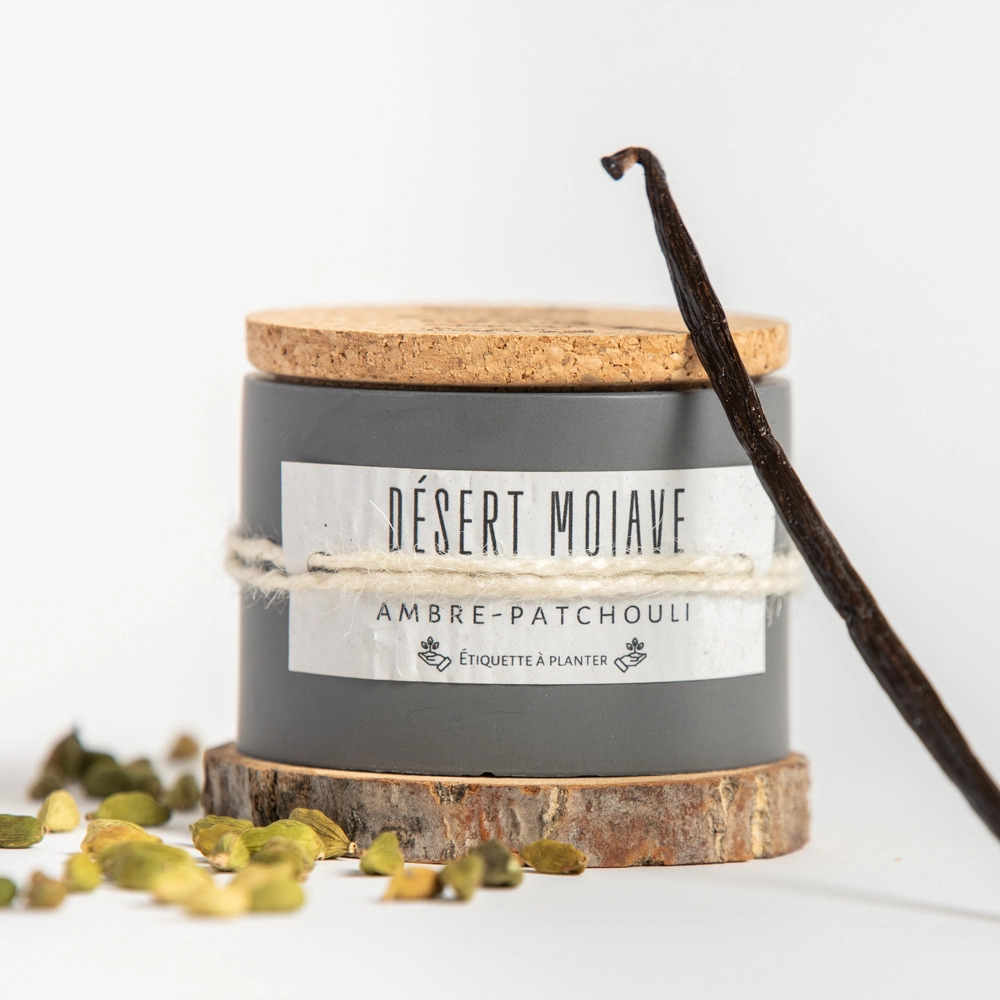 Bougie naturelle parfumée artisanale Désert Mojave - Ambre & Patchouli