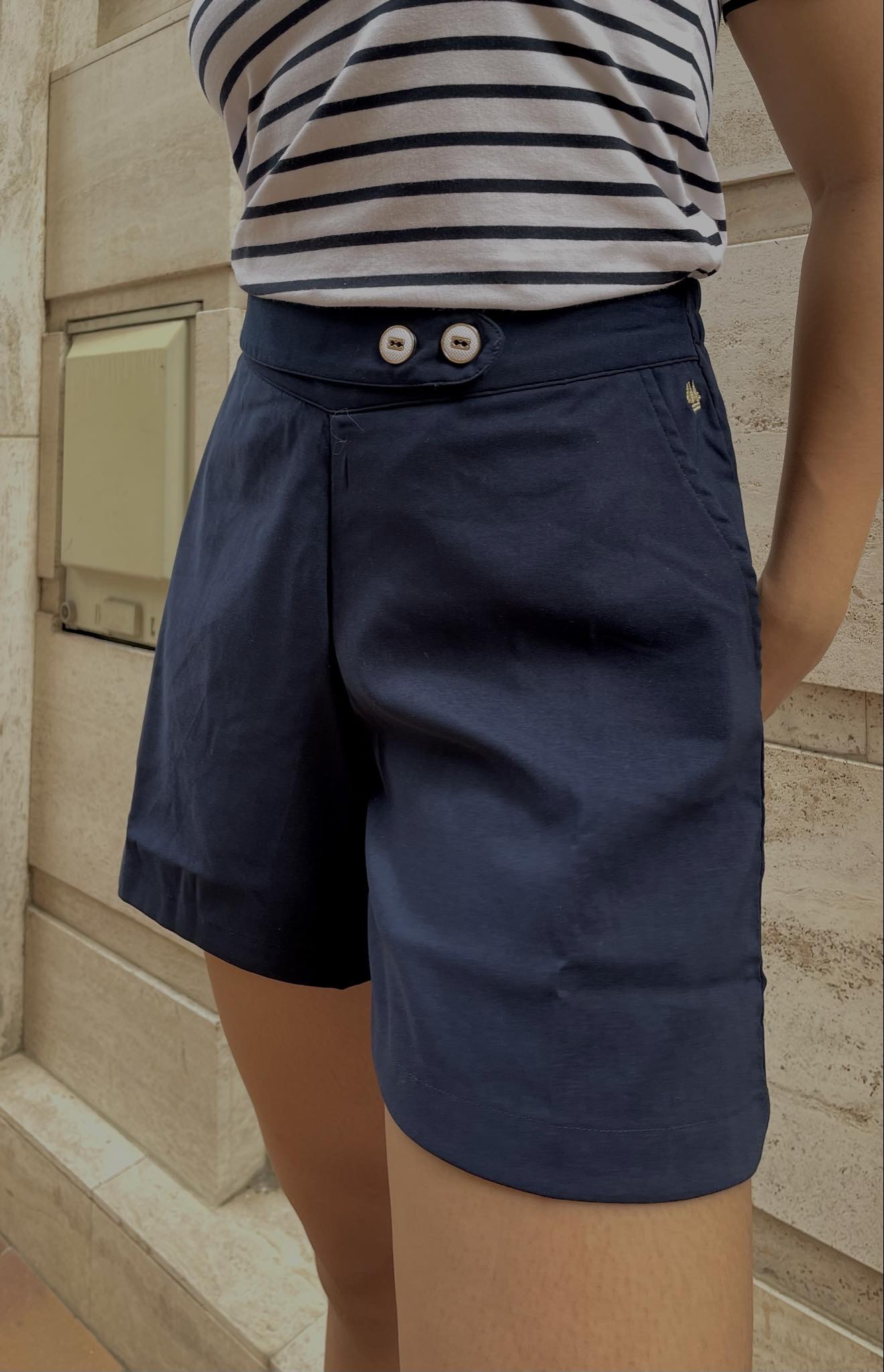 short marine pour femme
