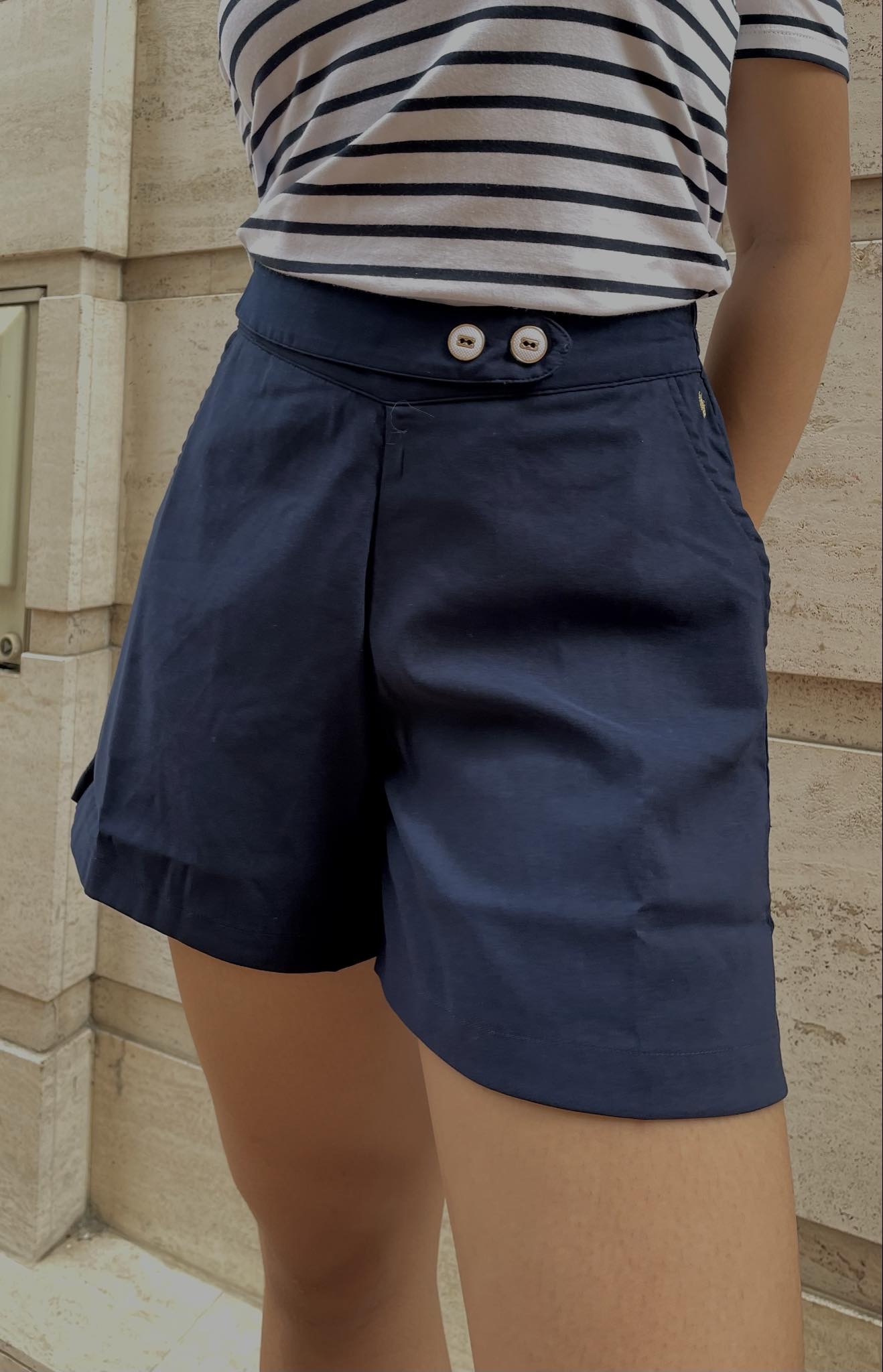 short marine pour femme