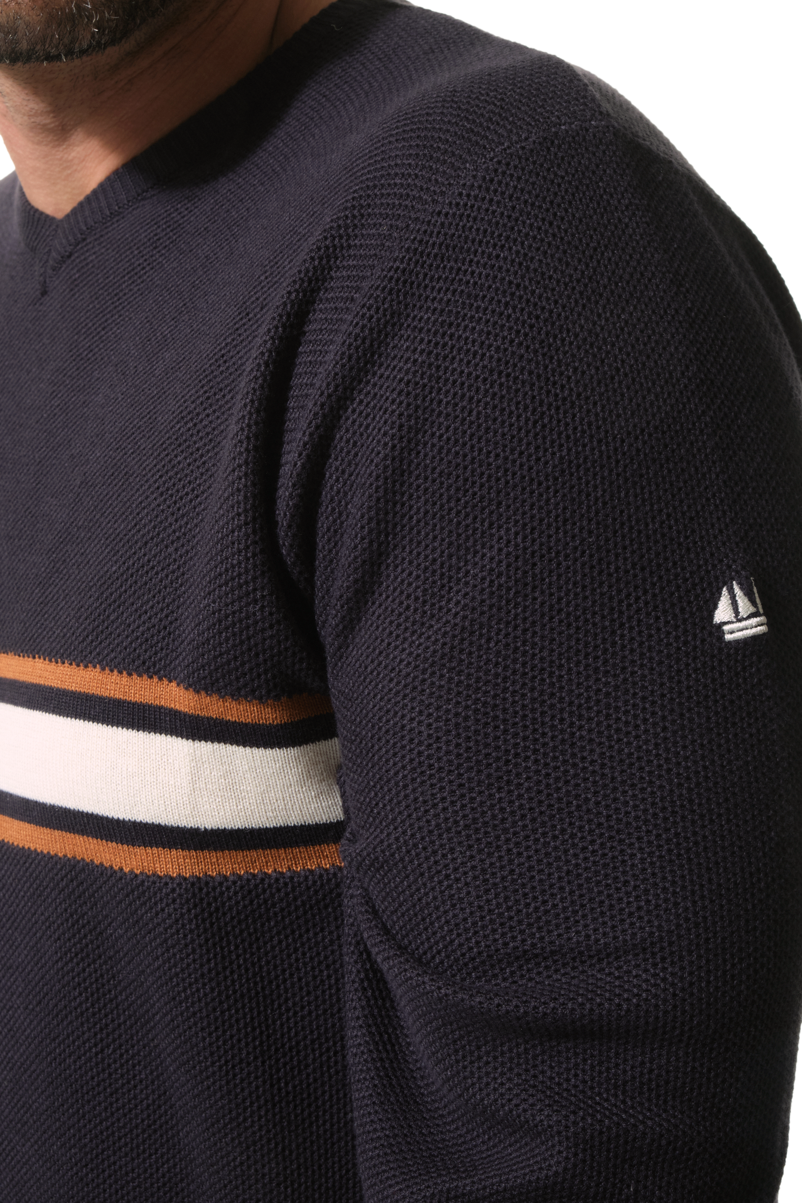 Pull col V marine Couleur Marine Taille 48