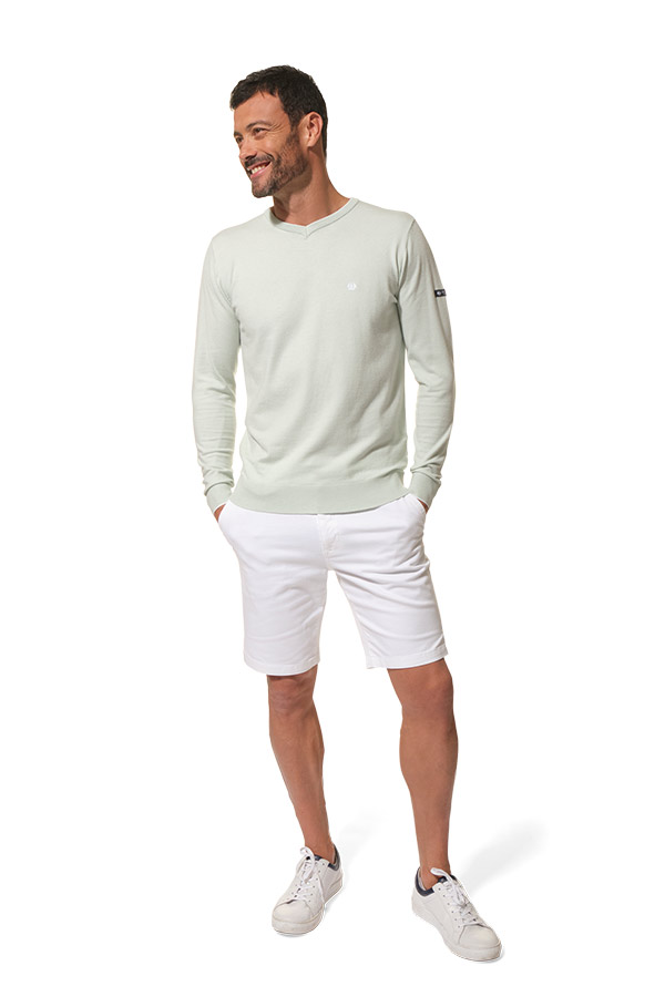 Pull col V Vert pour homme hublot