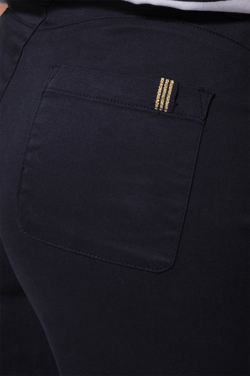 000D62SAMIRA-UNAVY-4