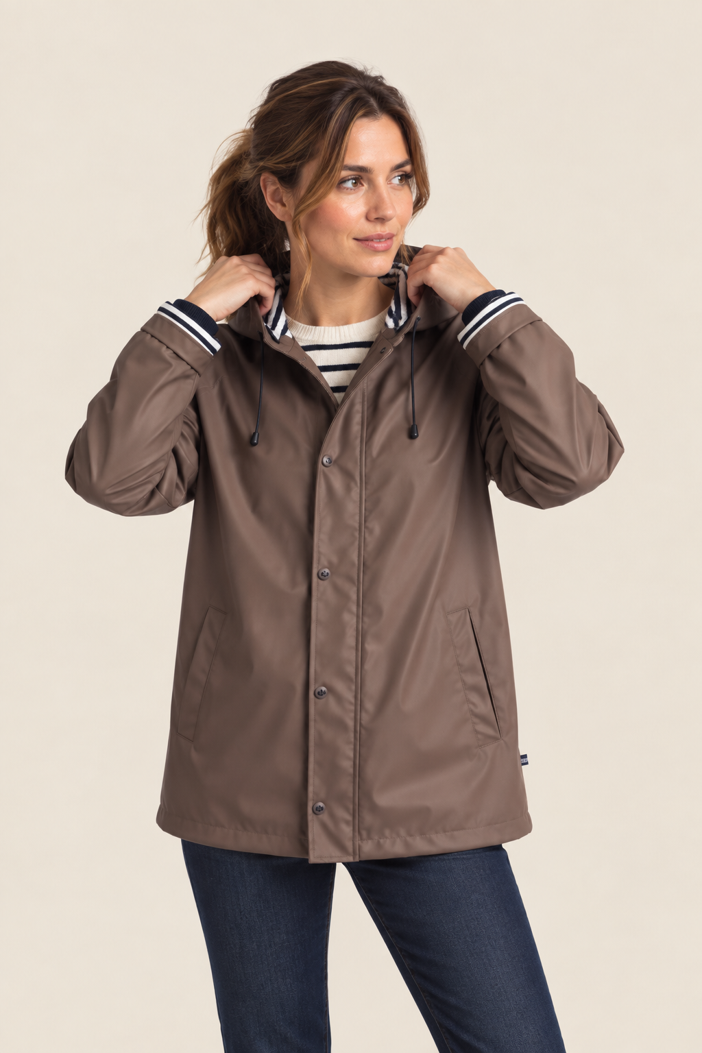 G42STRATUS-FEMME-MOCHA-1
