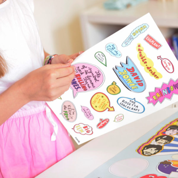 Jeu-educatif-Poppik-Puzzle-Stickers-Autocollants-affiche-poster-4-600x600