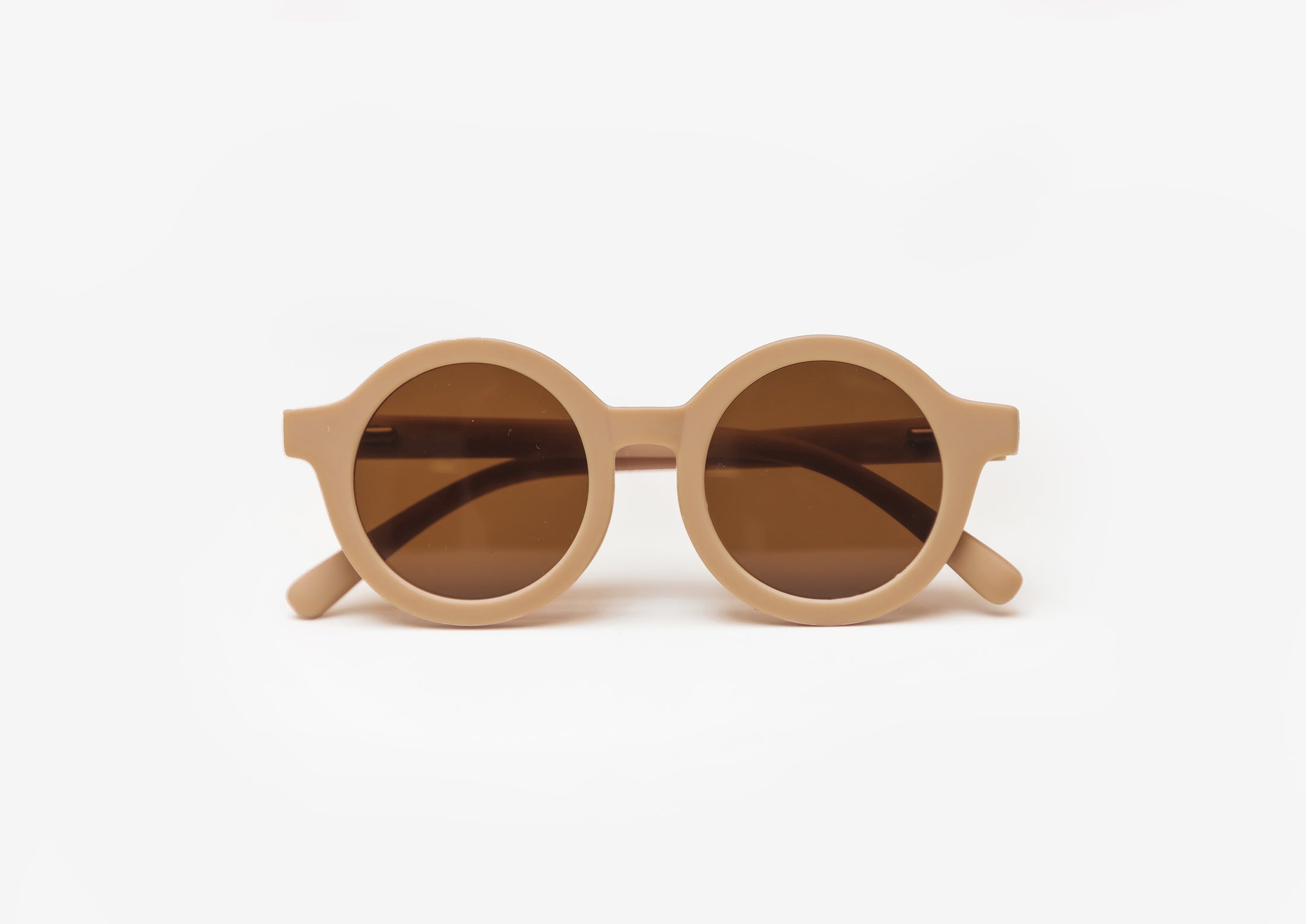 lunettes-de-soleil-enfant-mrs-ertha-latte-sundays-kids-store
