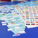Jeu-educatif-Poppik-Puzzle-Stickers-Autocollants-affiche-drapeaux-5-600x600