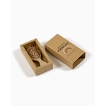 minikane-collection-dressing-vetements-accessoires-meubles-poupees_gordis-34-37cm-brosse-en-bois-avec-sa-boite