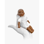 minikane-collection-poupee-minis-pio-yeux-fonces-main-nb-2