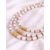 Collier rose ras de cou quartz à plat
