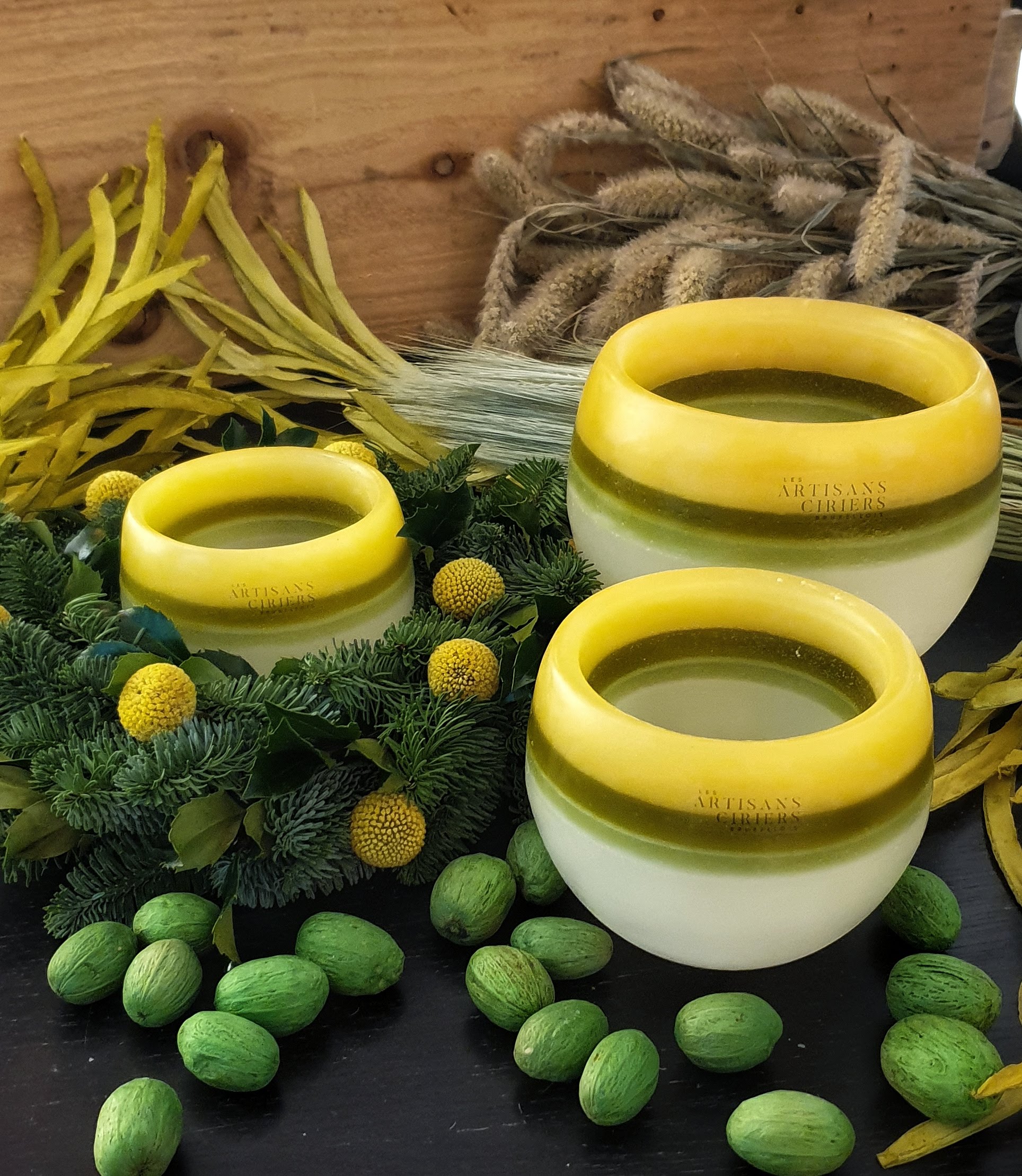 les-artisans-ciriers-bruxellois-Bougie Photophore Couronne Vegetale Yellow Croky