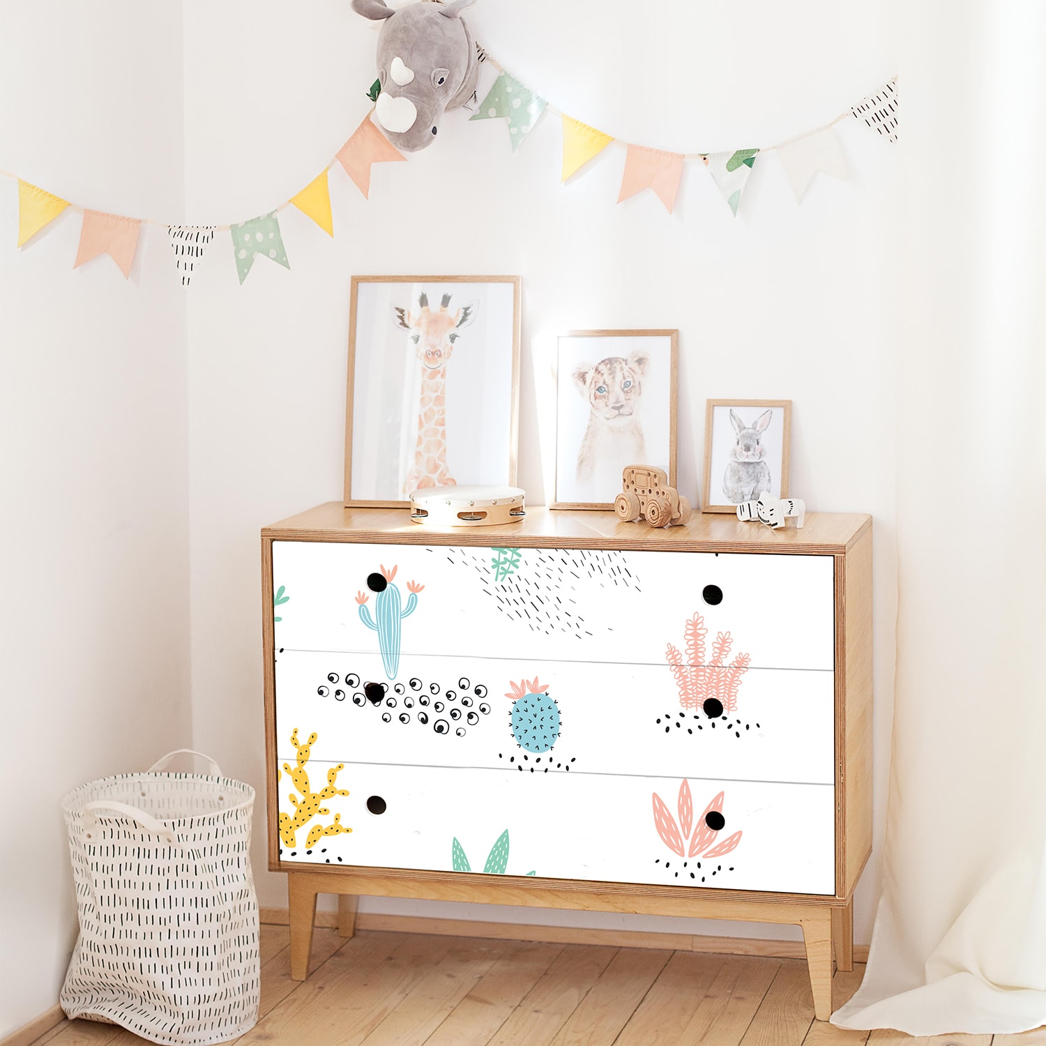 PP81-meuble-papier-peint-adhesif-decoratif-revetement-vinyle-motifs-cactus-renovation-meuble-mur-min