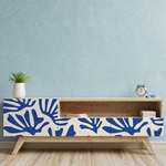PP99-meuble-papier-peint-adhesif-decoratif-revetement-vinyle-motifs-inspiré-style-Matisse-plantes-renovation-meuble-mur-min