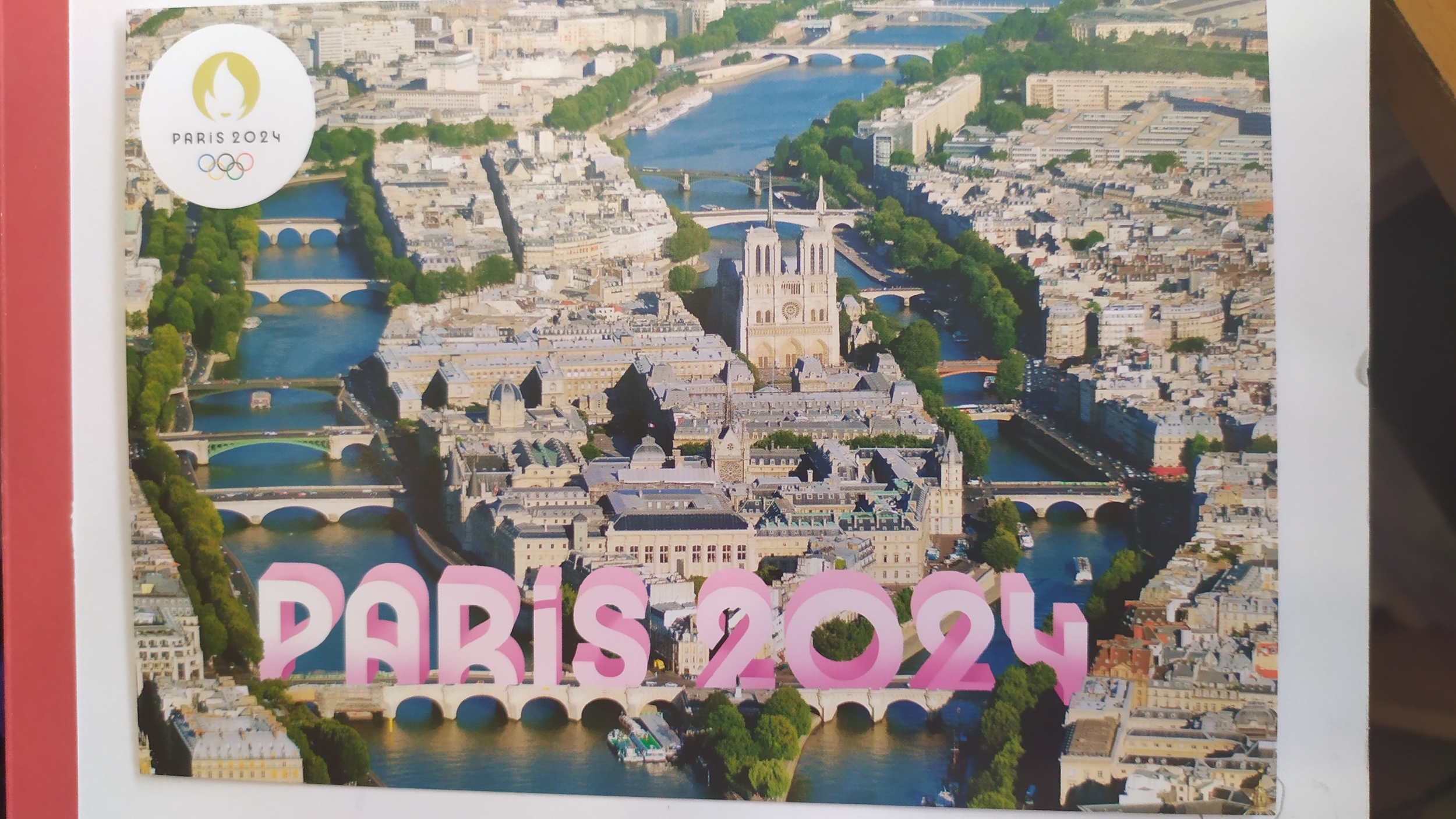 carte postale notre dame vue du ciel