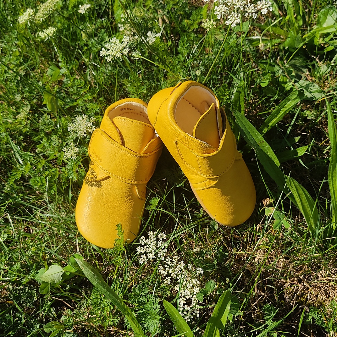 chaussures froddo prewalkers jaune moutarde G1130005-19-12