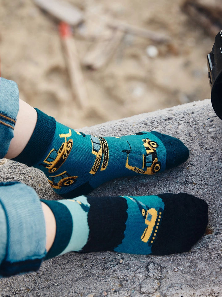 Chaussettes enfant pelleteuse Dedoles sur la boutique Liberty Pieds (2)