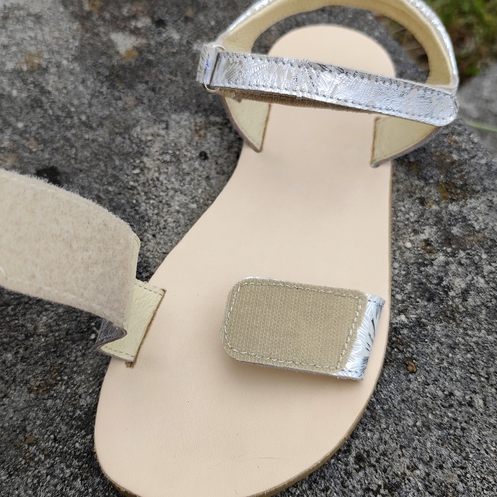 sandales adulte Ef barefoot motif argenté sur la boutique Liberty Pieds-1
