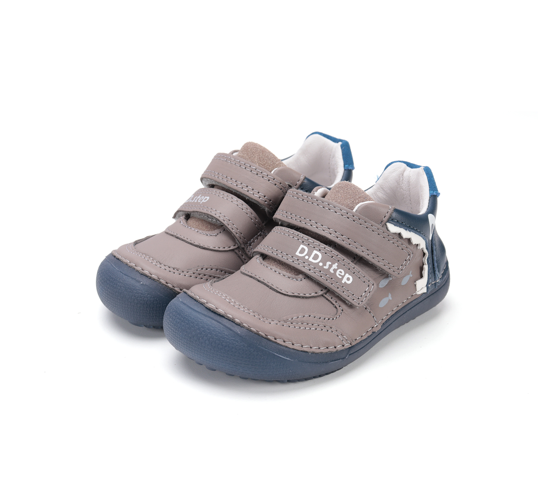 chaussures enfant DD step barefoot S063-52328A Chocolate requin sur la boutique Liberty Pieds (6)