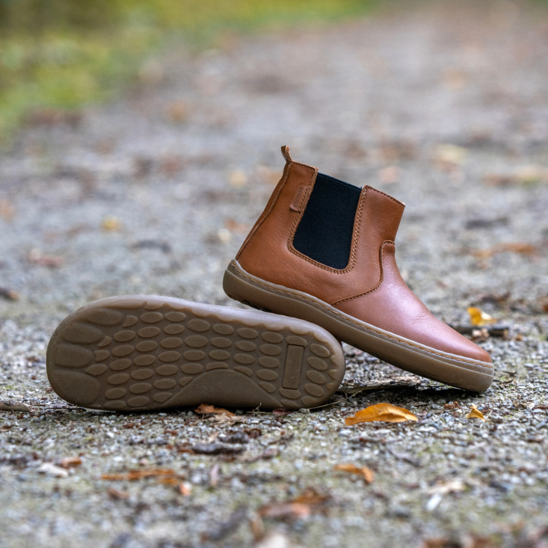 Chaussures barefoot Plunie Chelsea Arae Cognac sur la boutique Liberty Pieds