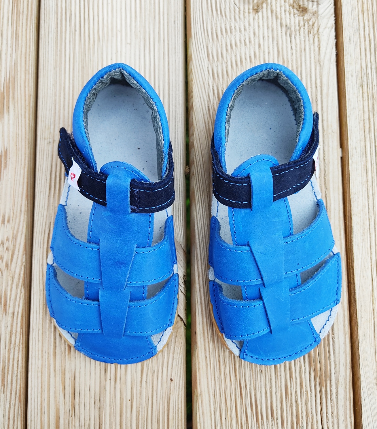 sandales-EF-barefoot-bleu-jean-liberty-pieds(4)