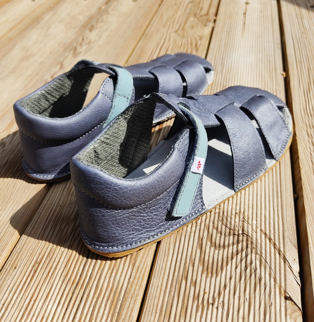 sandales ef barefoot grise sur le boutique liberty pieds (5)