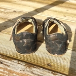 Sandales ef barefoot noir et étoiles or sur la boutique liberty pieds-7