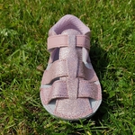 sandales ef barefoot rose brillante sur la boutique liberty pieds-3