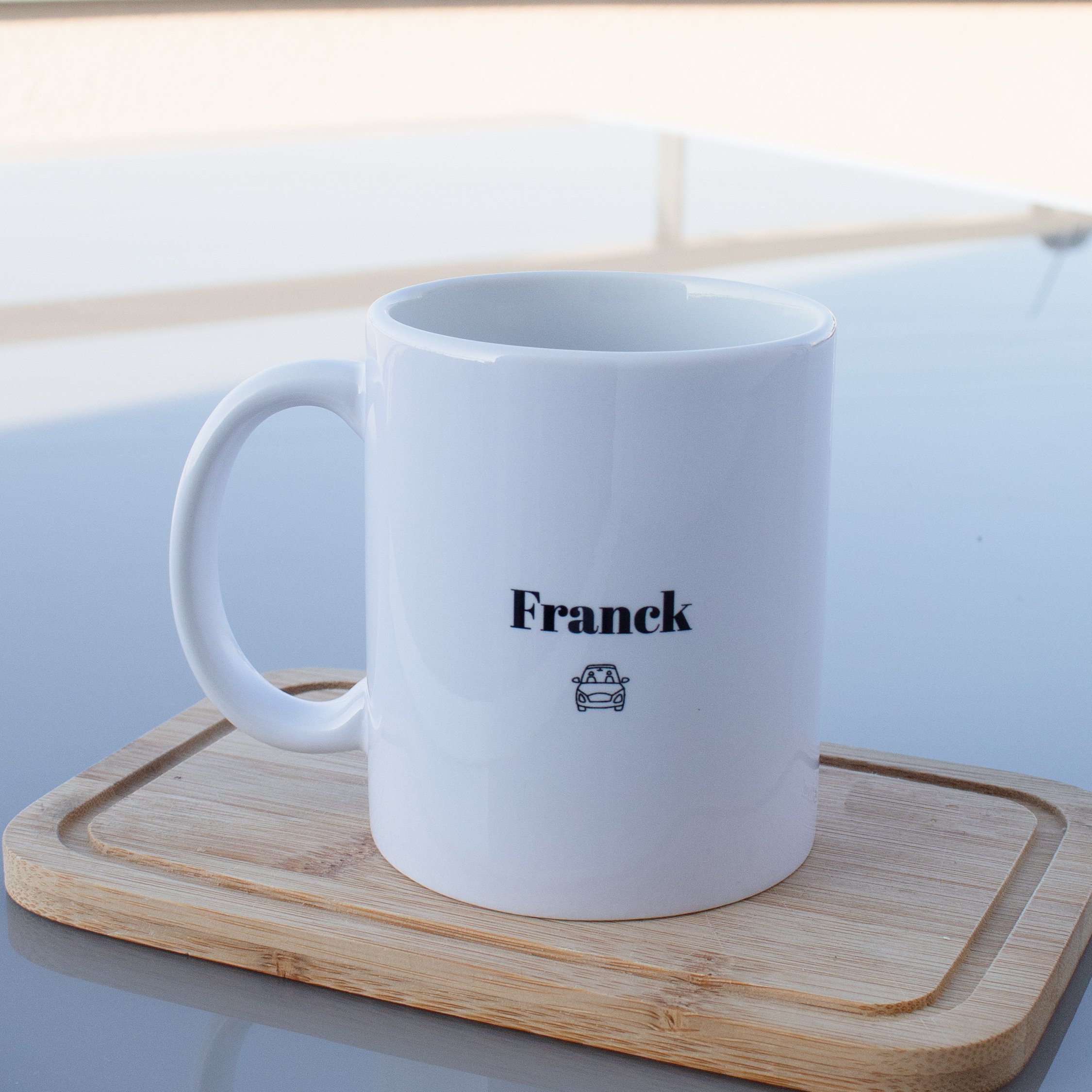 mug-blanc-personnalise-prenom-moniteur