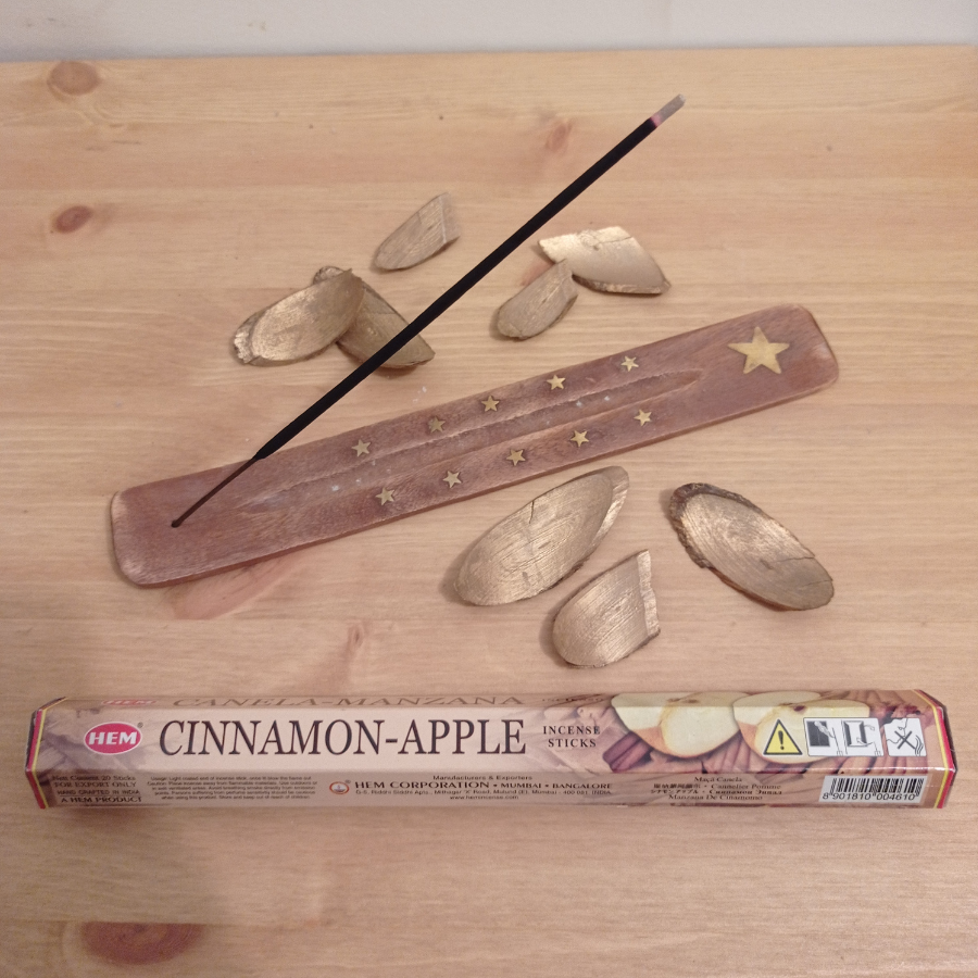 Encens pomme cannelle