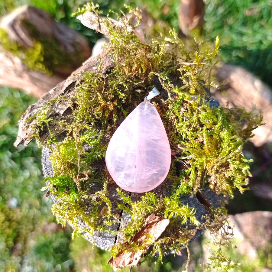 Pendentif-quartz-rose