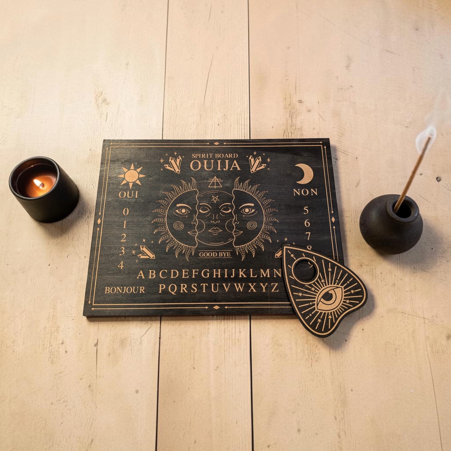 Oui-Ja (Spirit board) Soleil et Lune