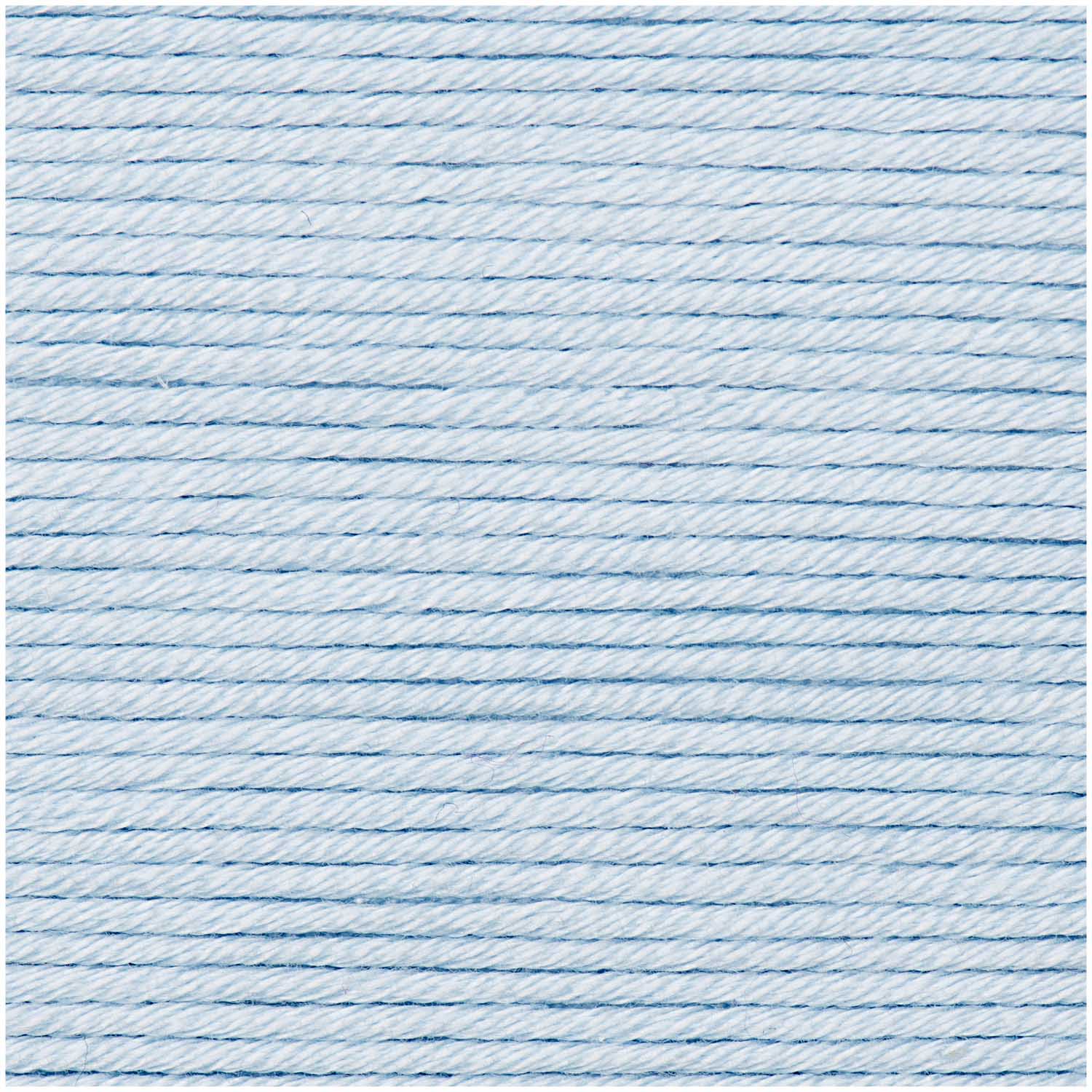 383990.27 E coton DK bleu clair 50g-120m