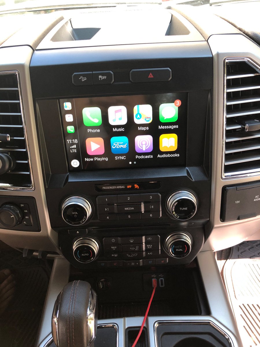 Ford mustang carplay