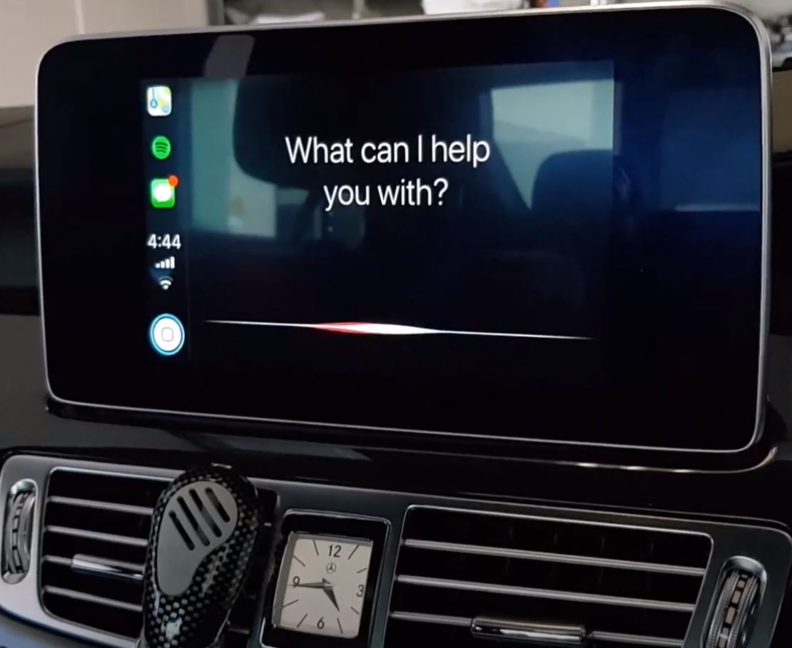 cls-c218-carplay01