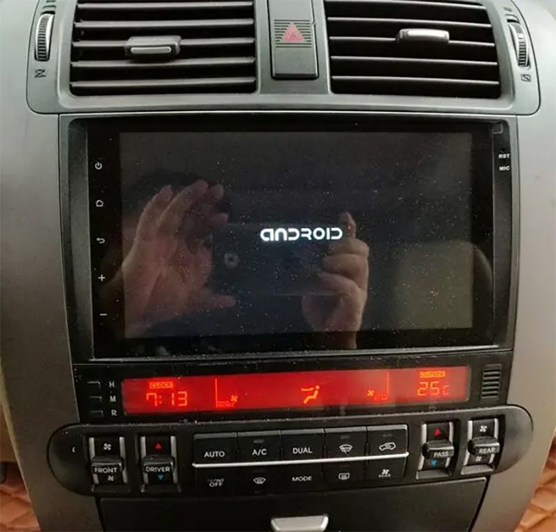 Ecran tactile QLED GPS Apple Carplay et Android Auto sans fil Kia Borrego de 2008 à 2018