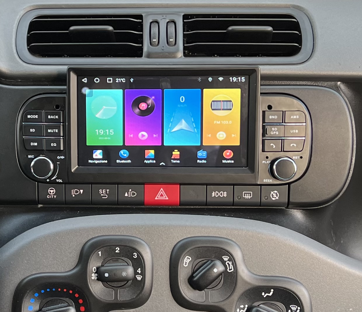 Autoradio écran tactile GPS Android 13.0 et Apple CarPlay Fiat Panda de 2012 à 2020