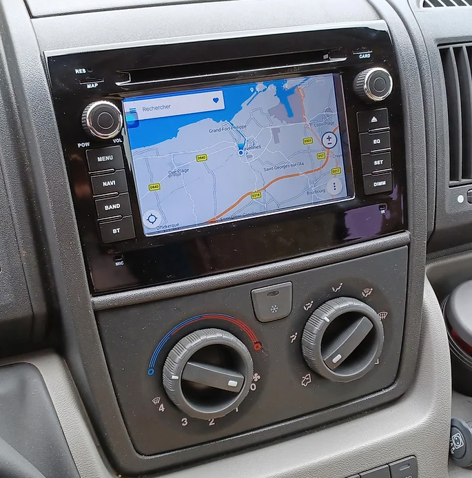 Autoradio tactile GPS Android 13.0 et Apple Carplay Peugeot Boxer de 2006 à 2022