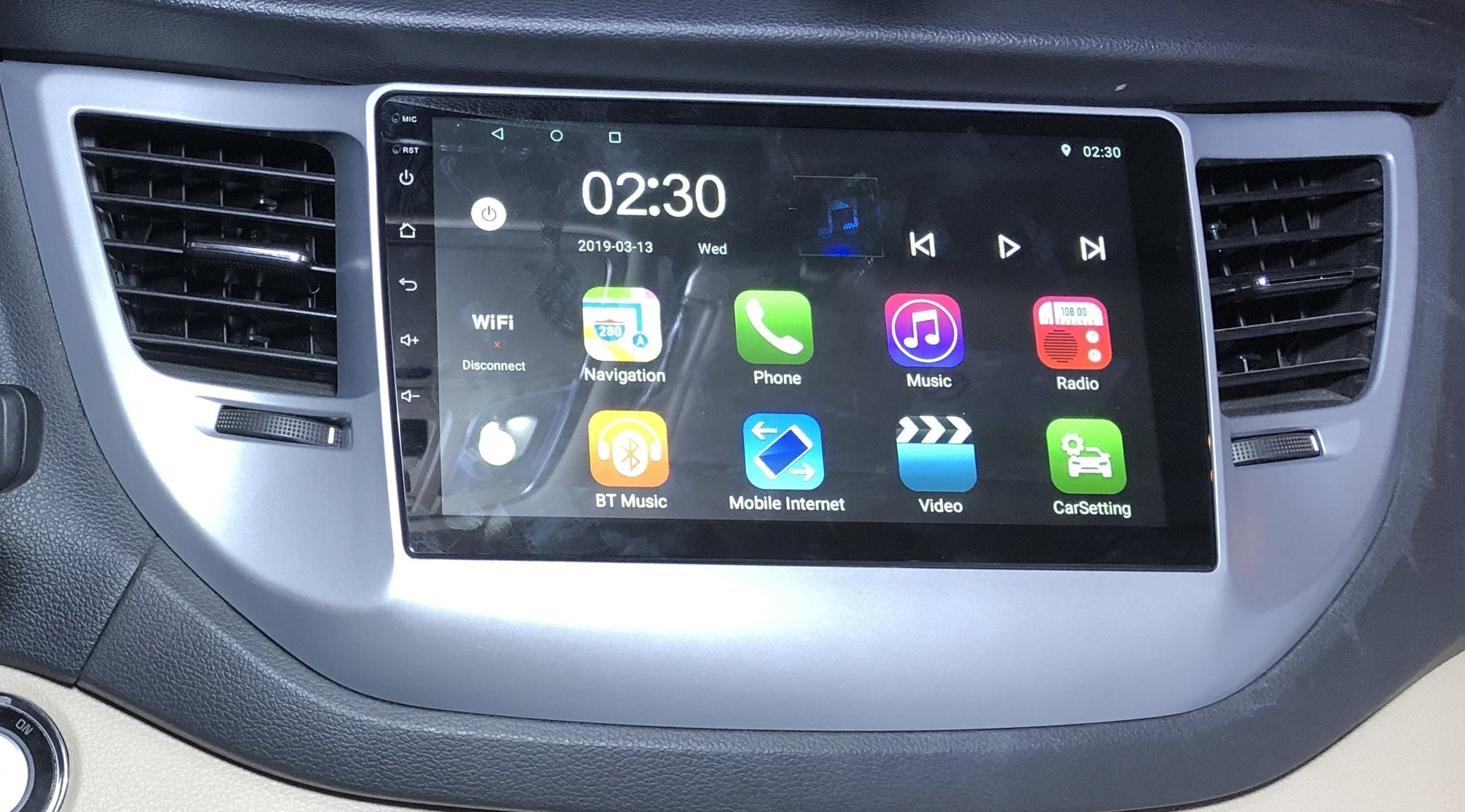 Ecran tactile QLED GPS Apple Carplay et Android Auto sans fil Hyundai Tucson de 2015 à 2018