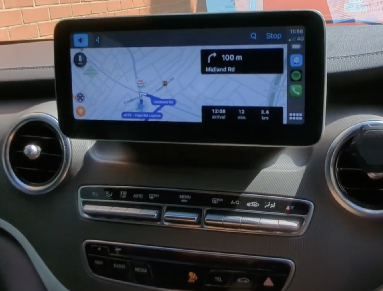 Autoradio tactile Android 12.0 et Apple Carplay Mercedes Classe V de 2015 à 2019