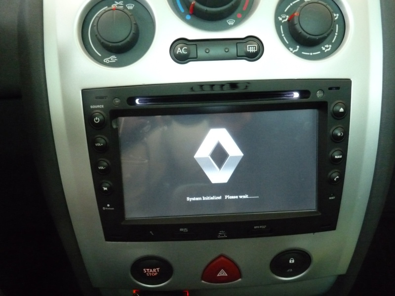 Autoradio tactile GPS Android 10.0 et Apple CarPlay Renault Megane de 2003 à 2008