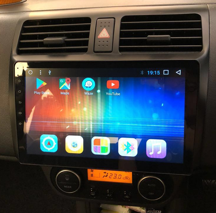 Ecran tactile QLED GPS Apple Carplay et Android Auto sans fil Suzuki Swift de 02/2005 à 08/2010