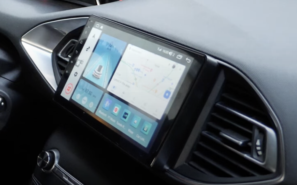 Ecran tactile QLED GPS Apple Carplay et Android Auto sans fil Peugeot 308 de 2013 à 2018