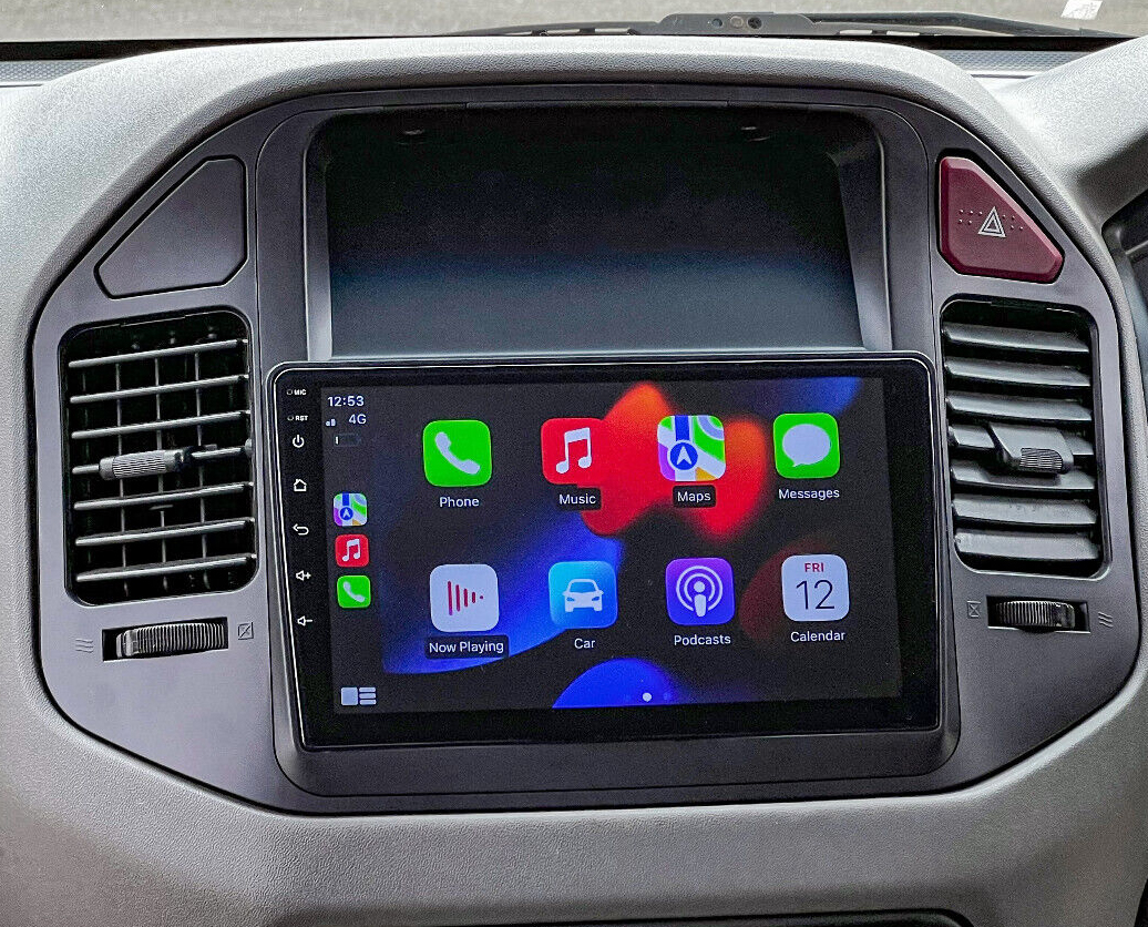 Ecran tactile QLED GPS Apple Carplay et Android Auto sans fil Mitsubishi Pajero de 1999 à 2006